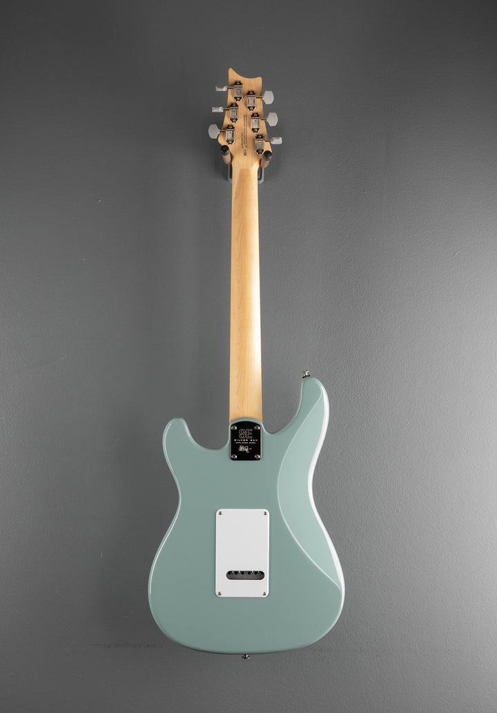 SE Silver Sky w/Maple, &