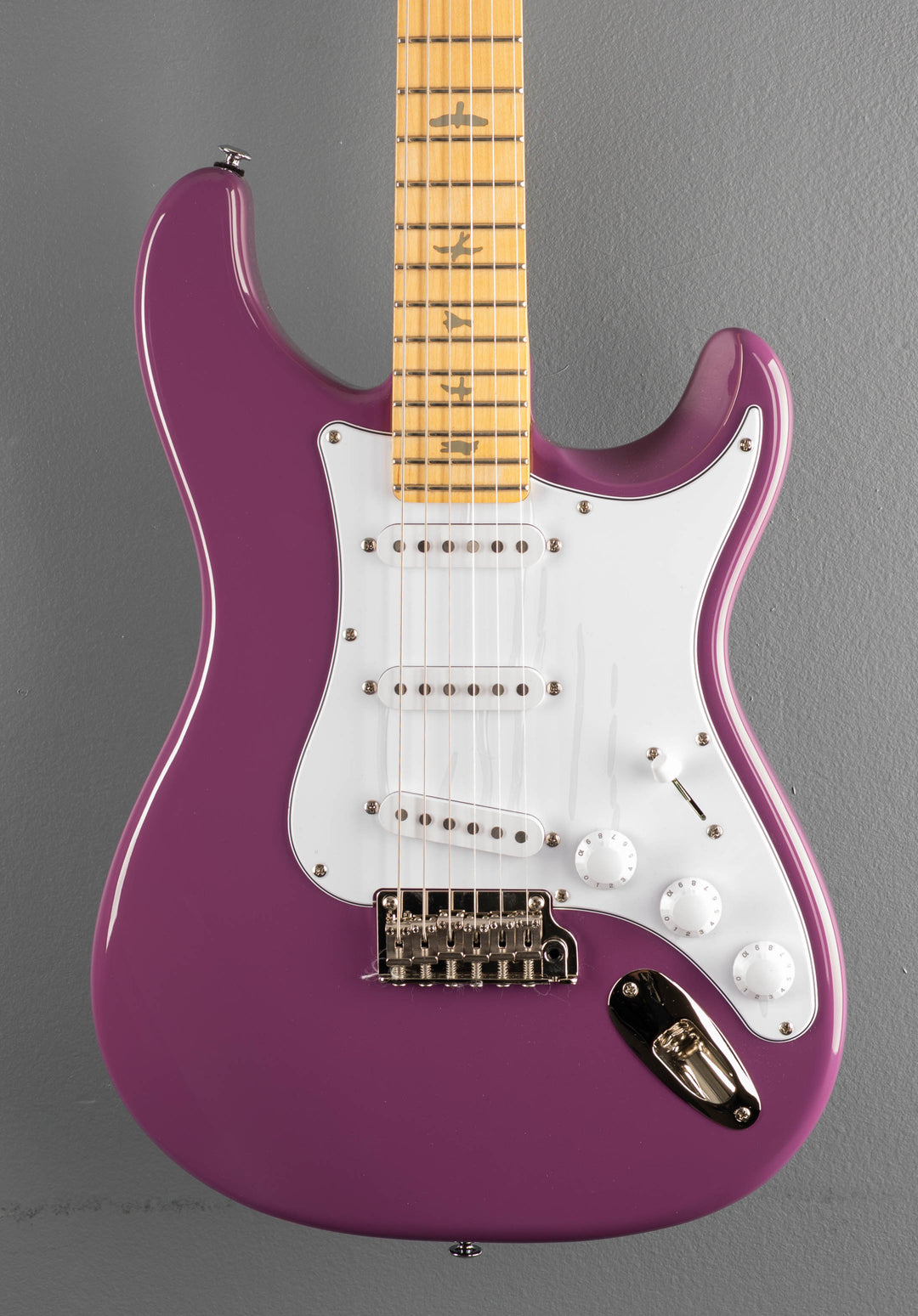 SE Silver Sky w/Maple, &