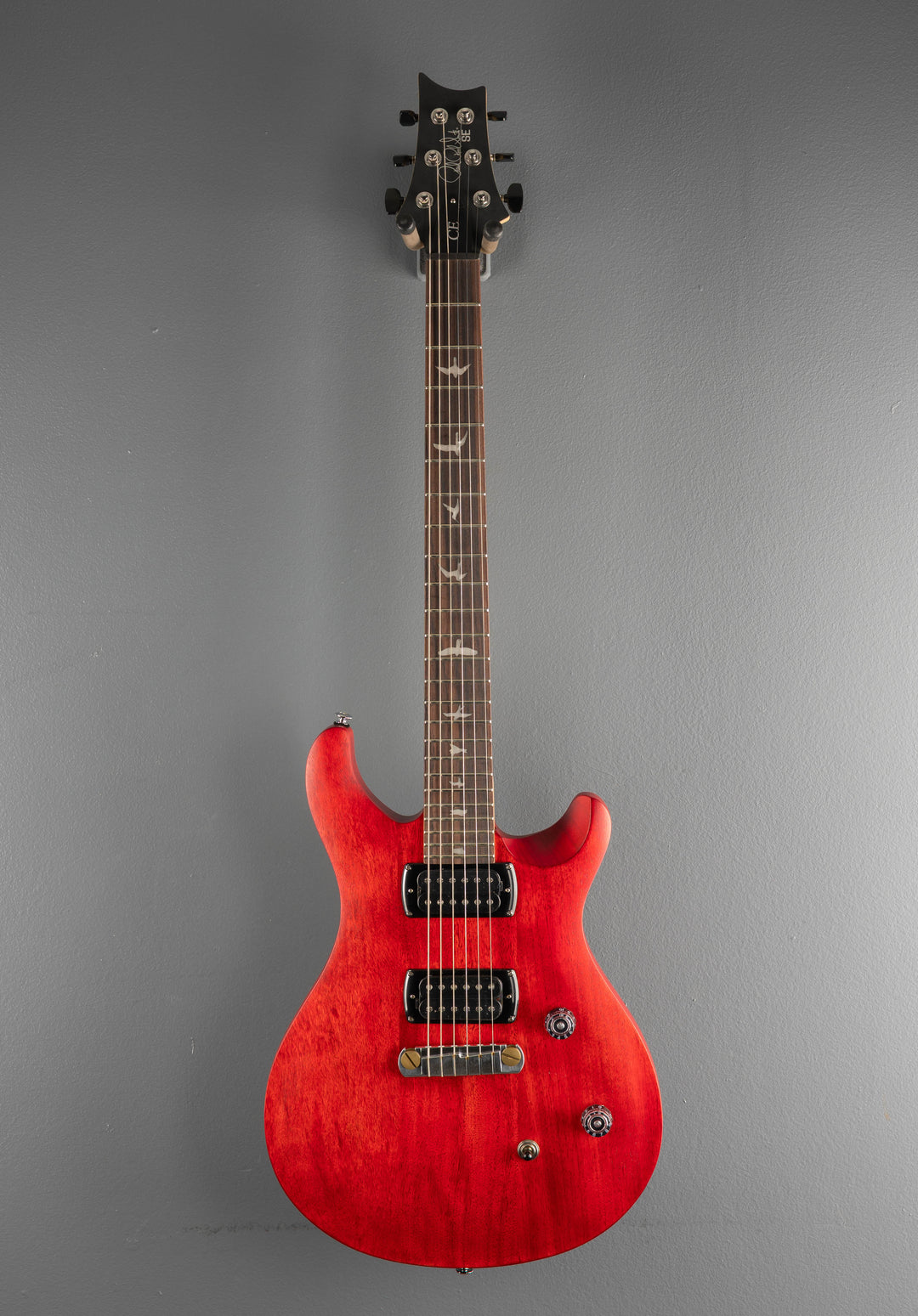 SE CE-24 Standard Satin Stoptail, &