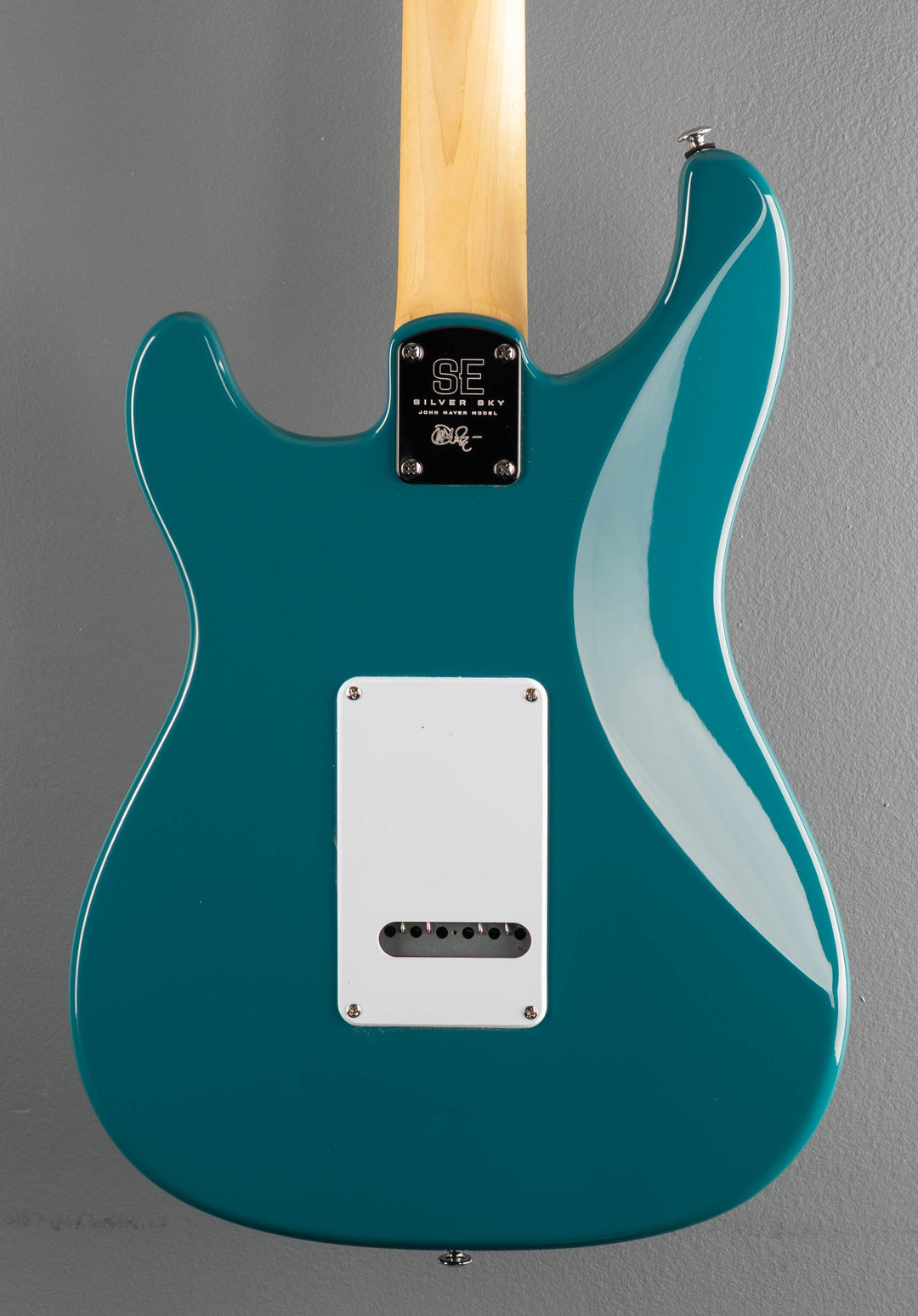 SE Silver Sky w/Maple &