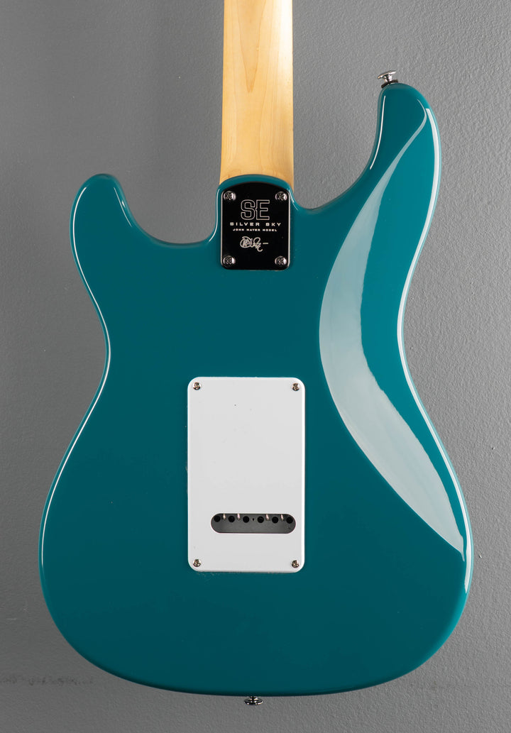 SE Silver Sky w/Maple &
