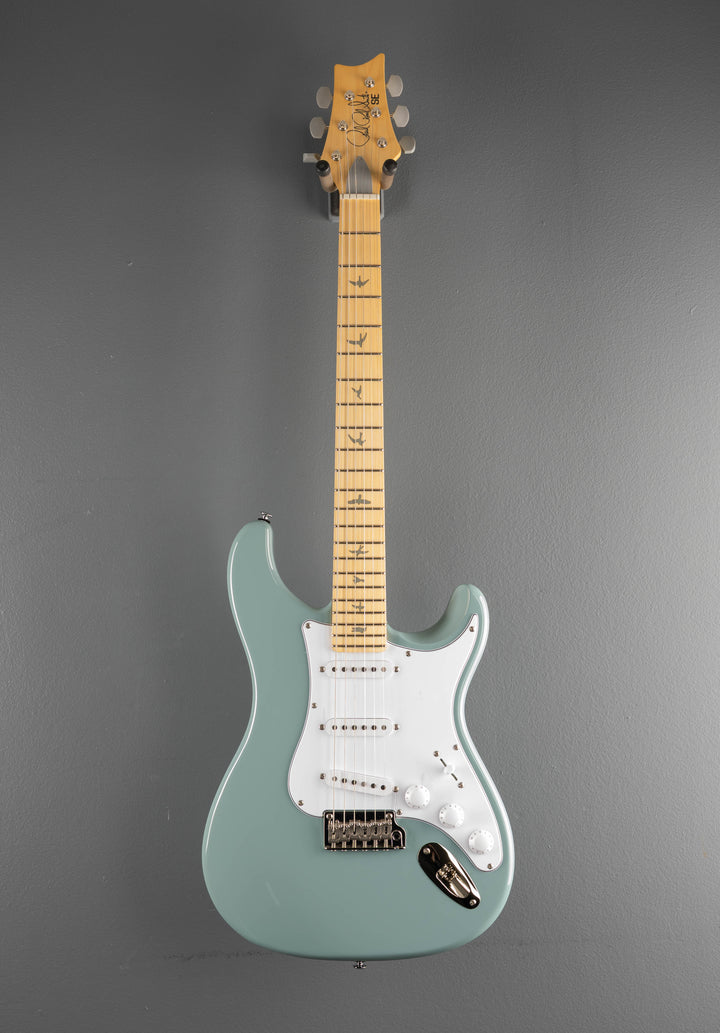 SE Silver Sky w/Maple, &
