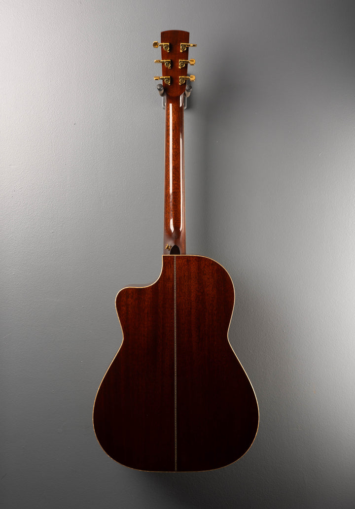 CM Custom '02