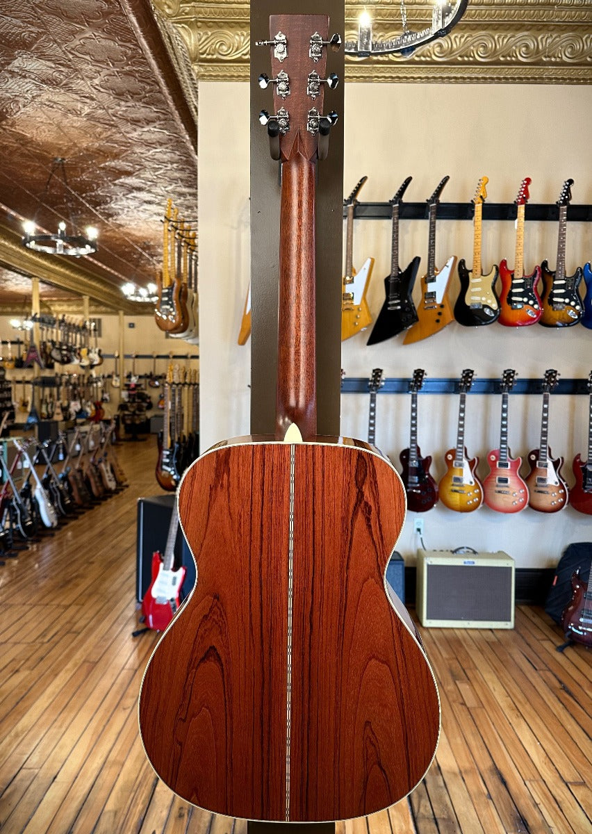 Custom Shop 000-14 Fret '17