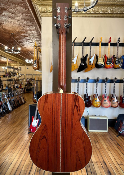 Custom Shop 000-14 Fret '17