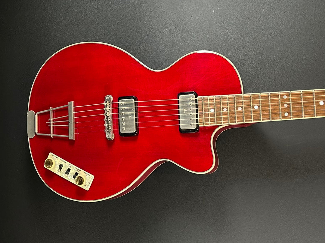 Contemporary Series Club Electric Guitar, Recent