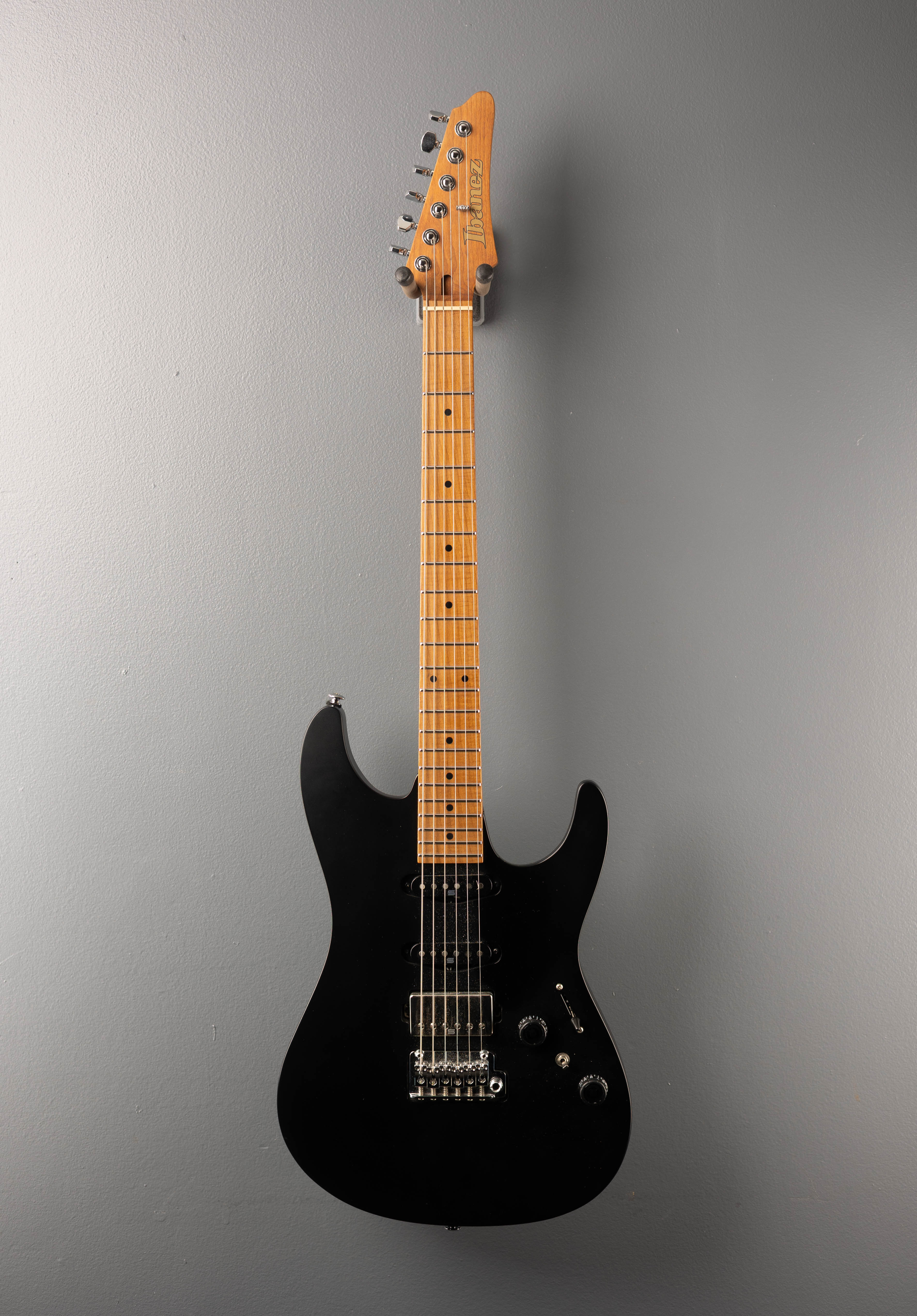 ギター Ibanez az226-BKF Ibanez Premium AZ226-BKF Black Flat | MUSIC STORE professional