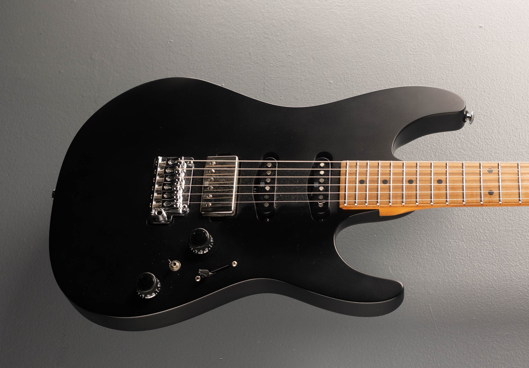 【最終価格】Ibanez AZ Premium AZ226-BKF Ibanez Premium AZ226 - Black Flat | Sweetwater