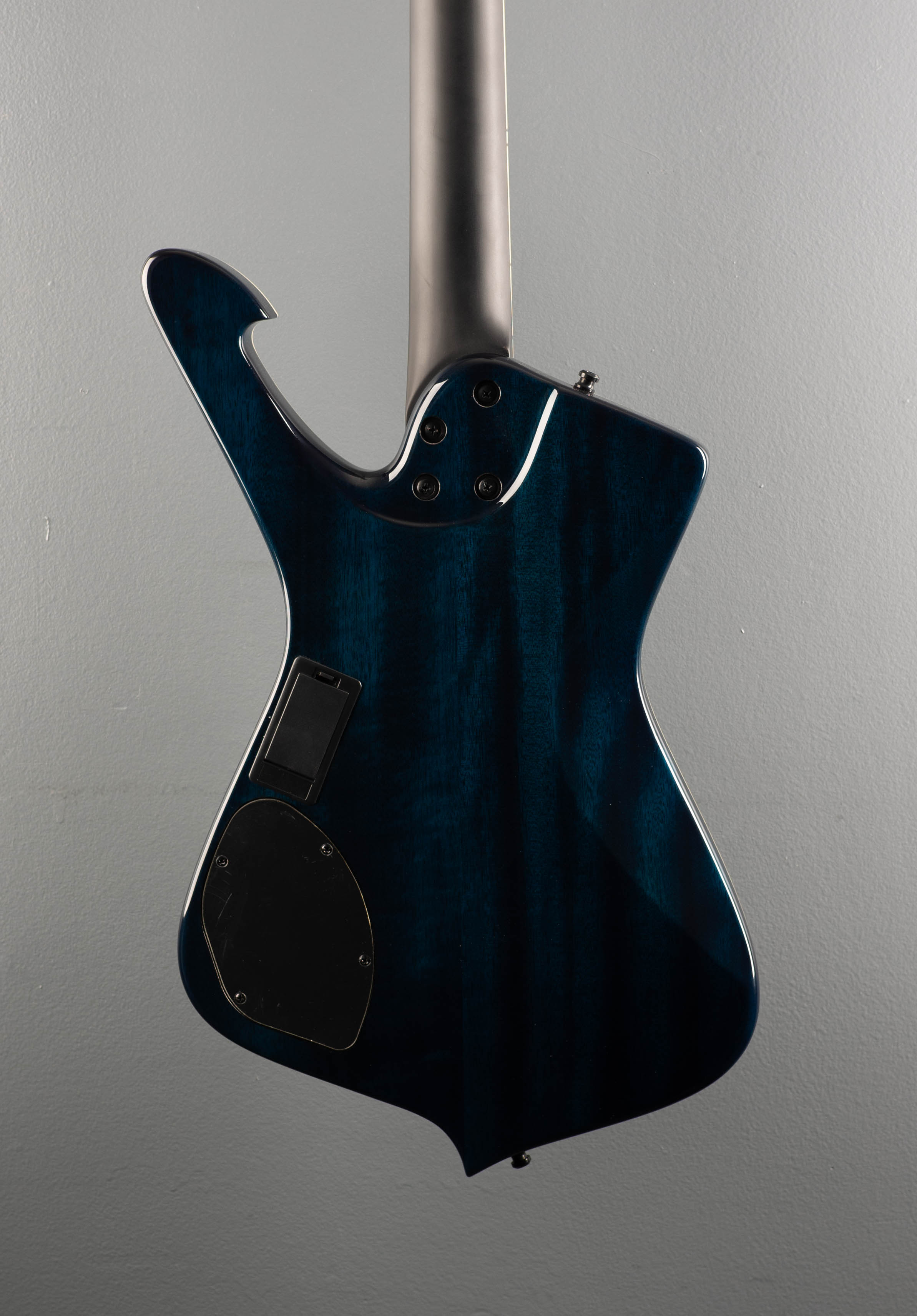 ICB720FM Iceman Bass - Cosmic Blue Star Burst – Dave's Guitar Shop