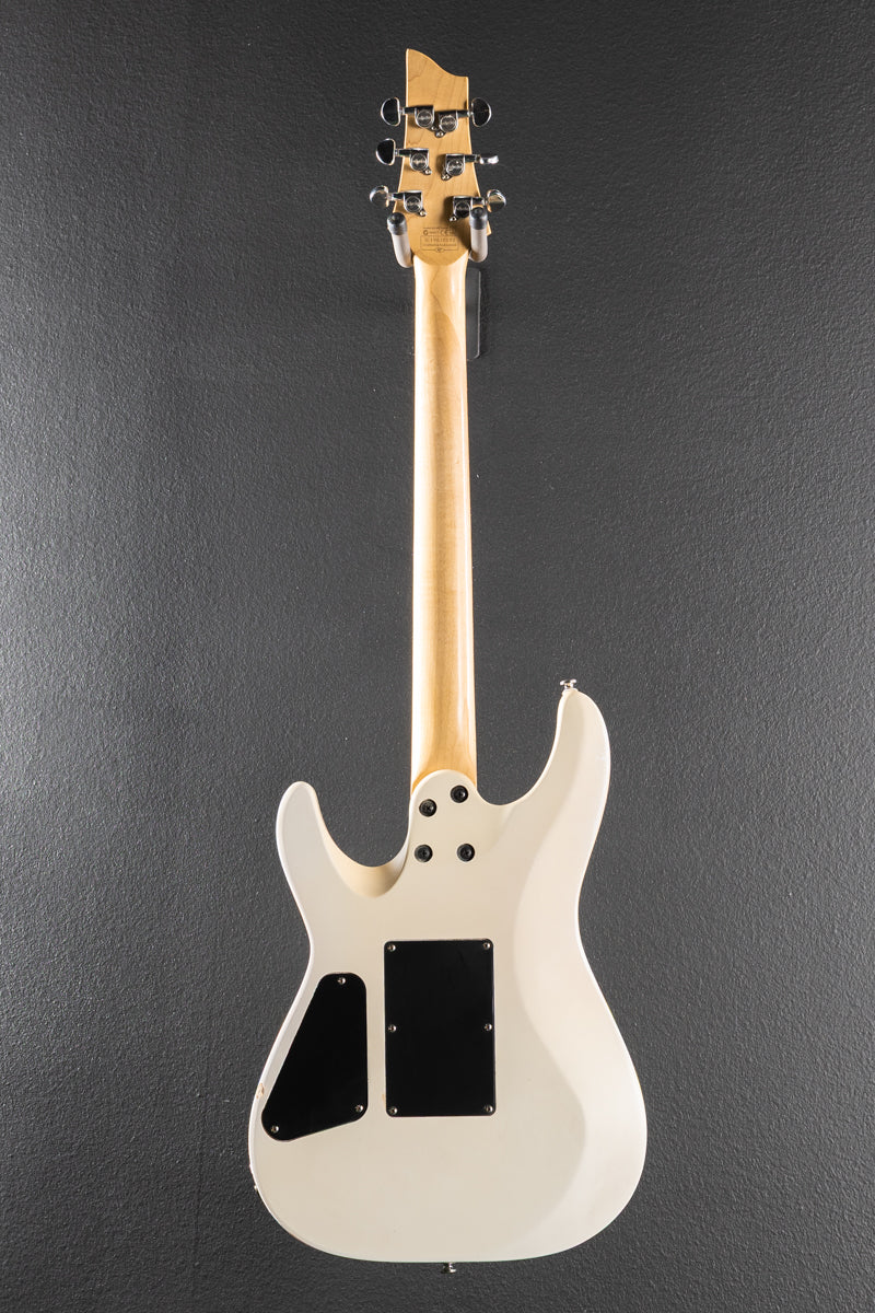 C-6 Deluxe FR &