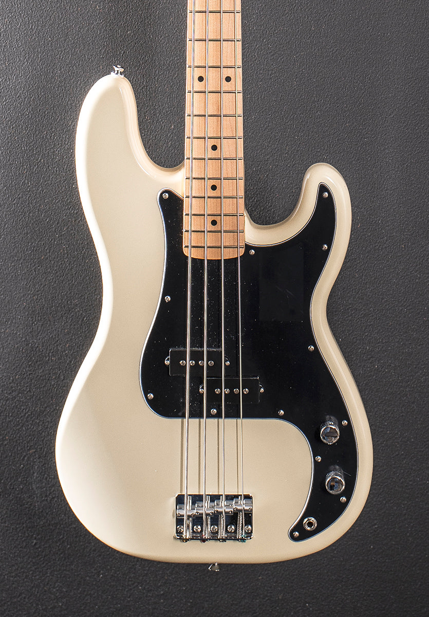 Used Standard Precision Bass &