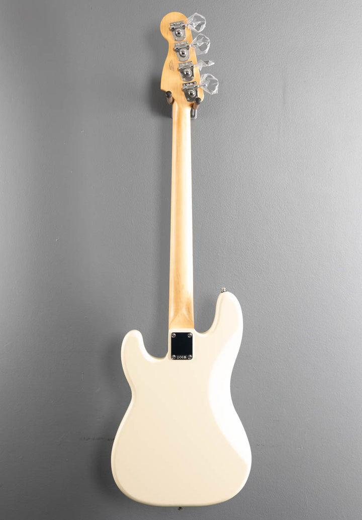 Standard Precision Bass - Olympic White w/Maple