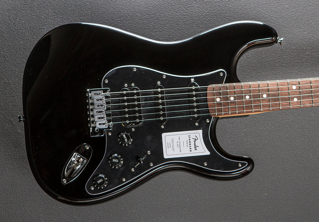 Edwars stratcaster(黒) Edwars stratcaster(黒) Fender Stratocaster Special Edition MIM