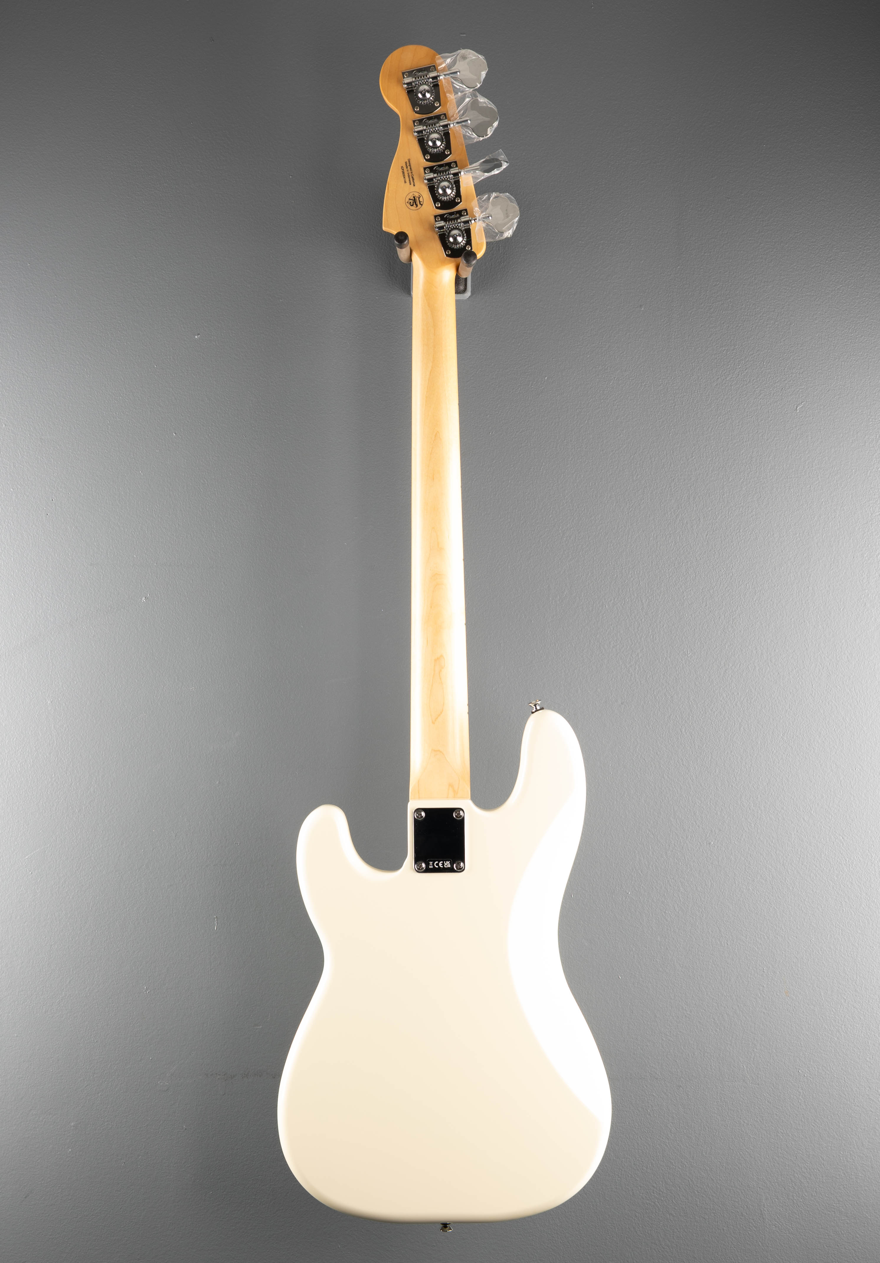 Standard Precision Bass - Olympic White w/Maple – Dave's Guitar Shop