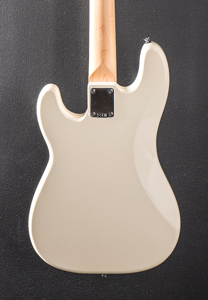 Standard Precision Bass - Olympic White w/Maple