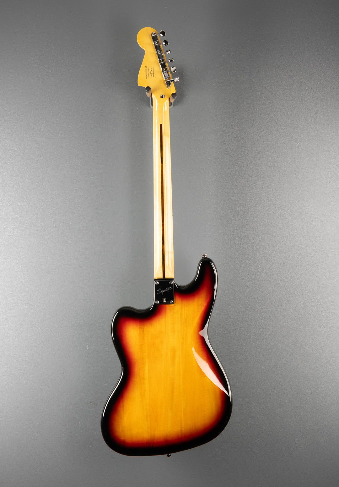 USED Classic Vibe Bass VI, '14