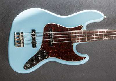 Used Classic Vibe 60's Jazz Bass '19