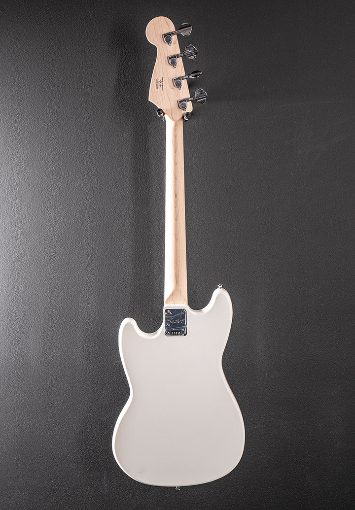 Sonic Bronco Bass - Arctic White w/Maple