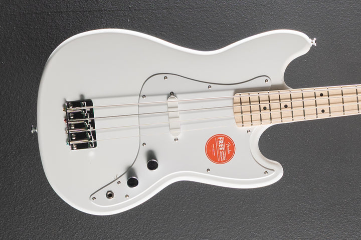 Sonic Bronco Bass - Arctic White w/Maple