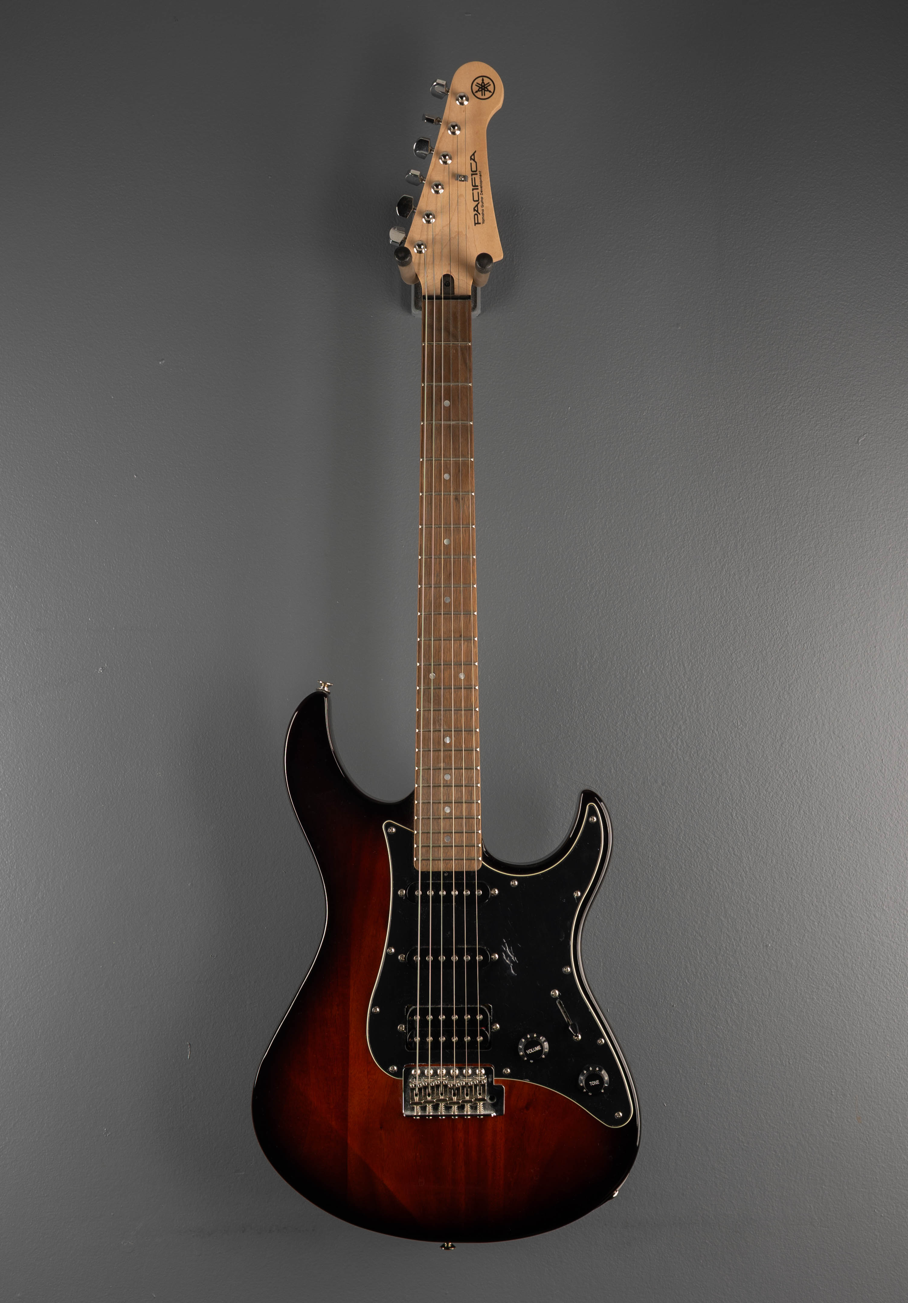 PAC012DLX Pacifica, Recent – Dave's Guitar Shop