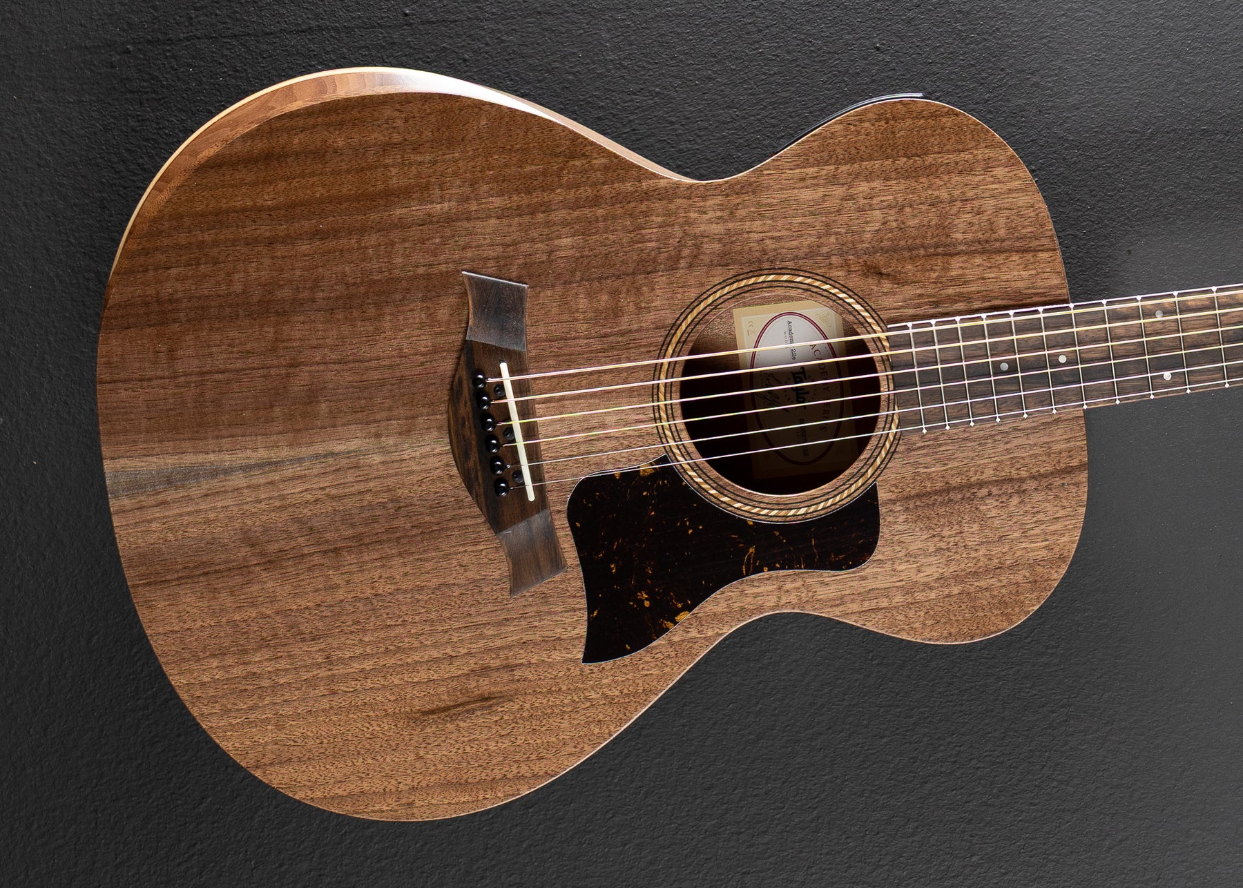 Academy 22E '26 – Dave's Guitar Shop