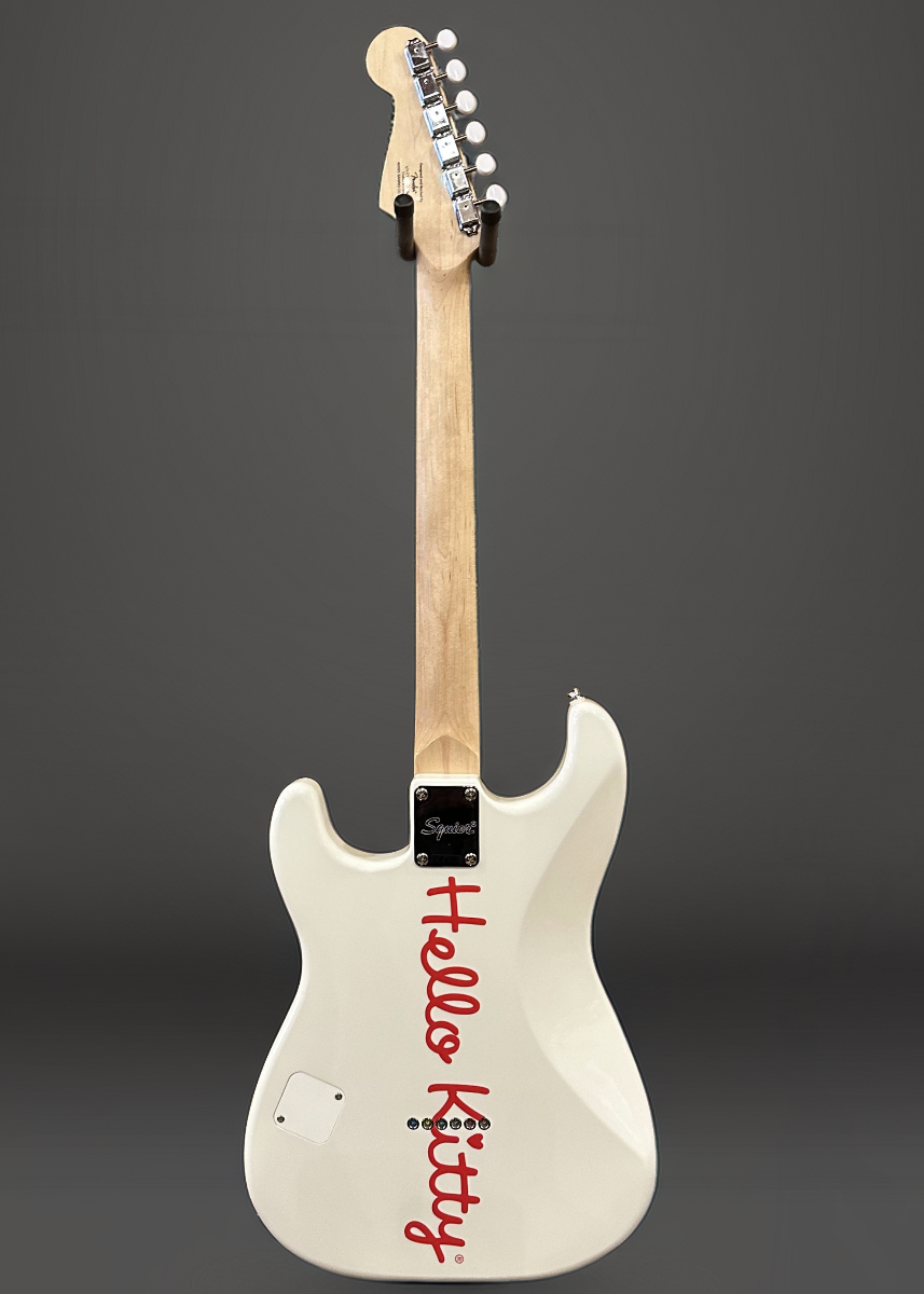 Hello Kitty Stratocaster - White – Dave's Guitar Shop Hello Kitty Stratocaster - White – Dave's Guitar Shop