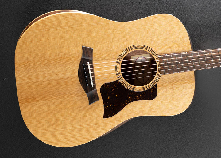 USED Academy 10E &