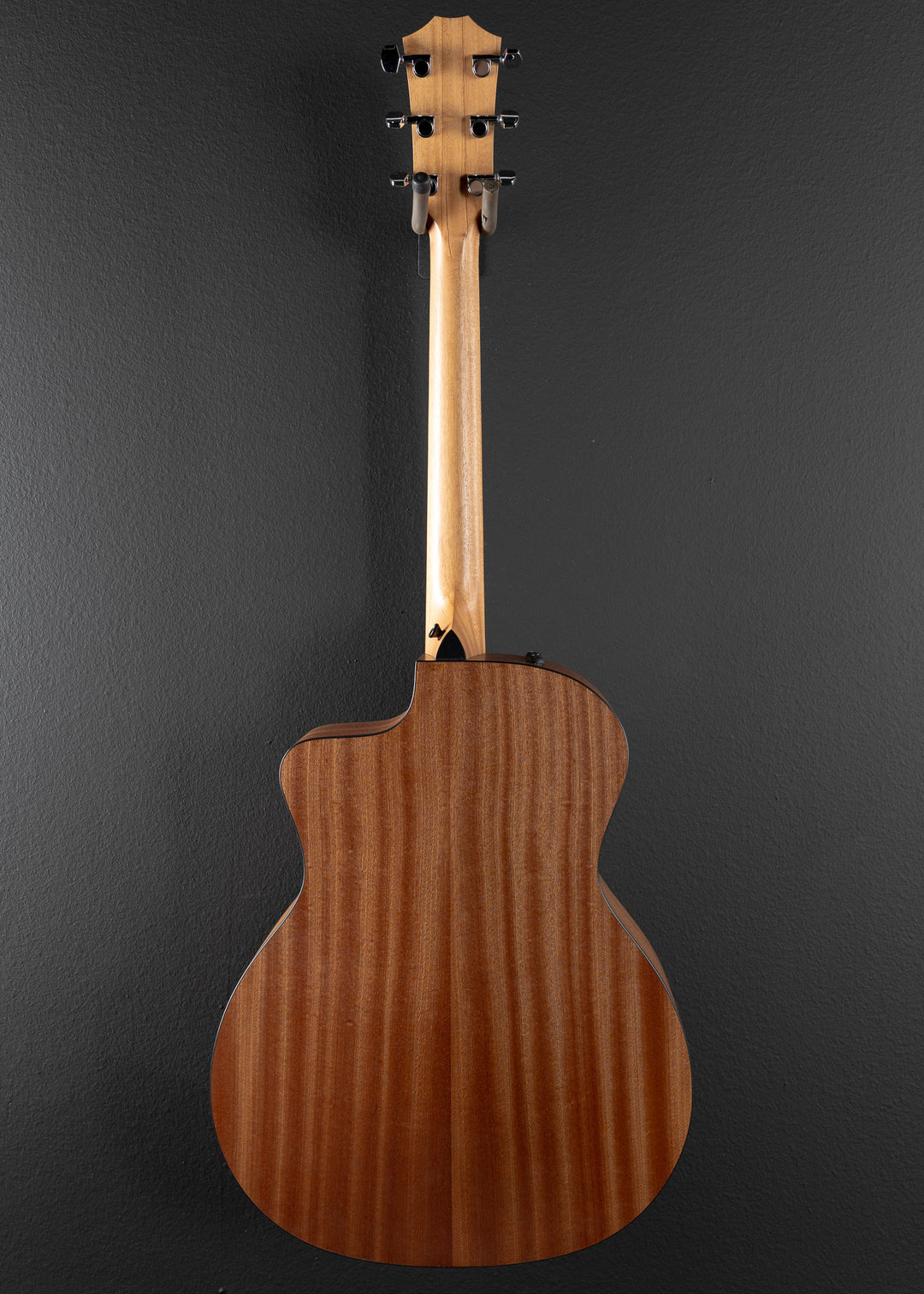 USED 114CE Sapele &