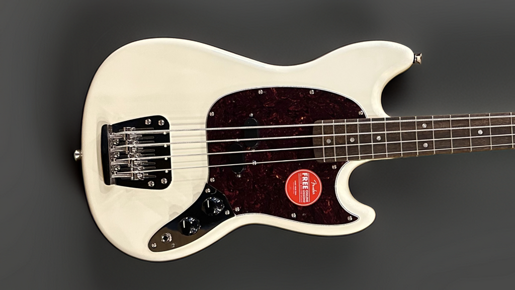 Classic Vibe 60's Mustang Bass - Olympic White – Dave's Guitar Shop