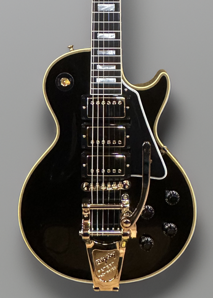 1957 Les Paul Custom Reissue - VOS Ebony 3 Pickup w/Bigsby