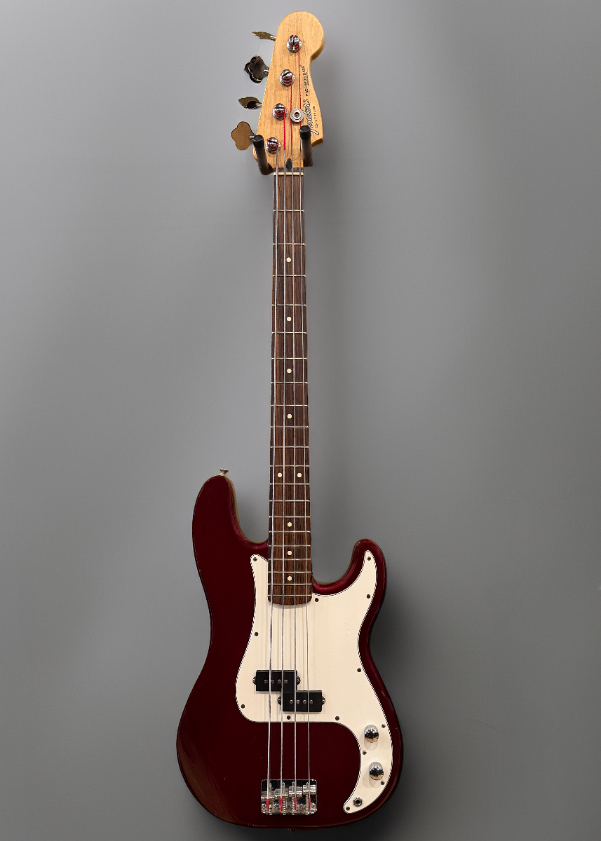 Used Standard Precision Bass '00