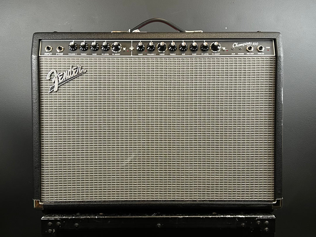 USED Champion 100 2x12" Combo, Recent