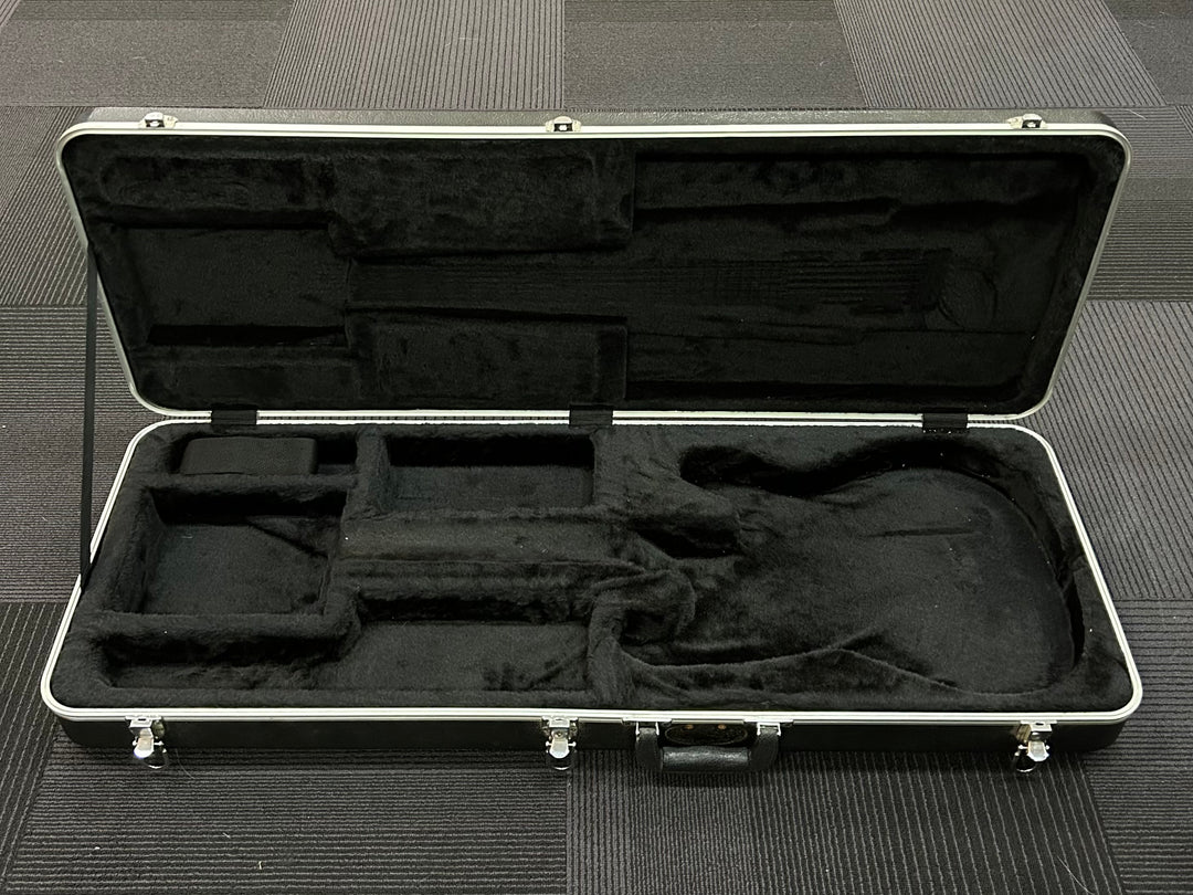 Molded Plastic Strat-Fit Case, Recent