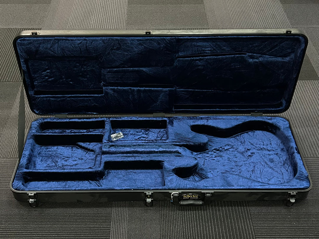 Molded Plastic Strat-Fit Case, Recent