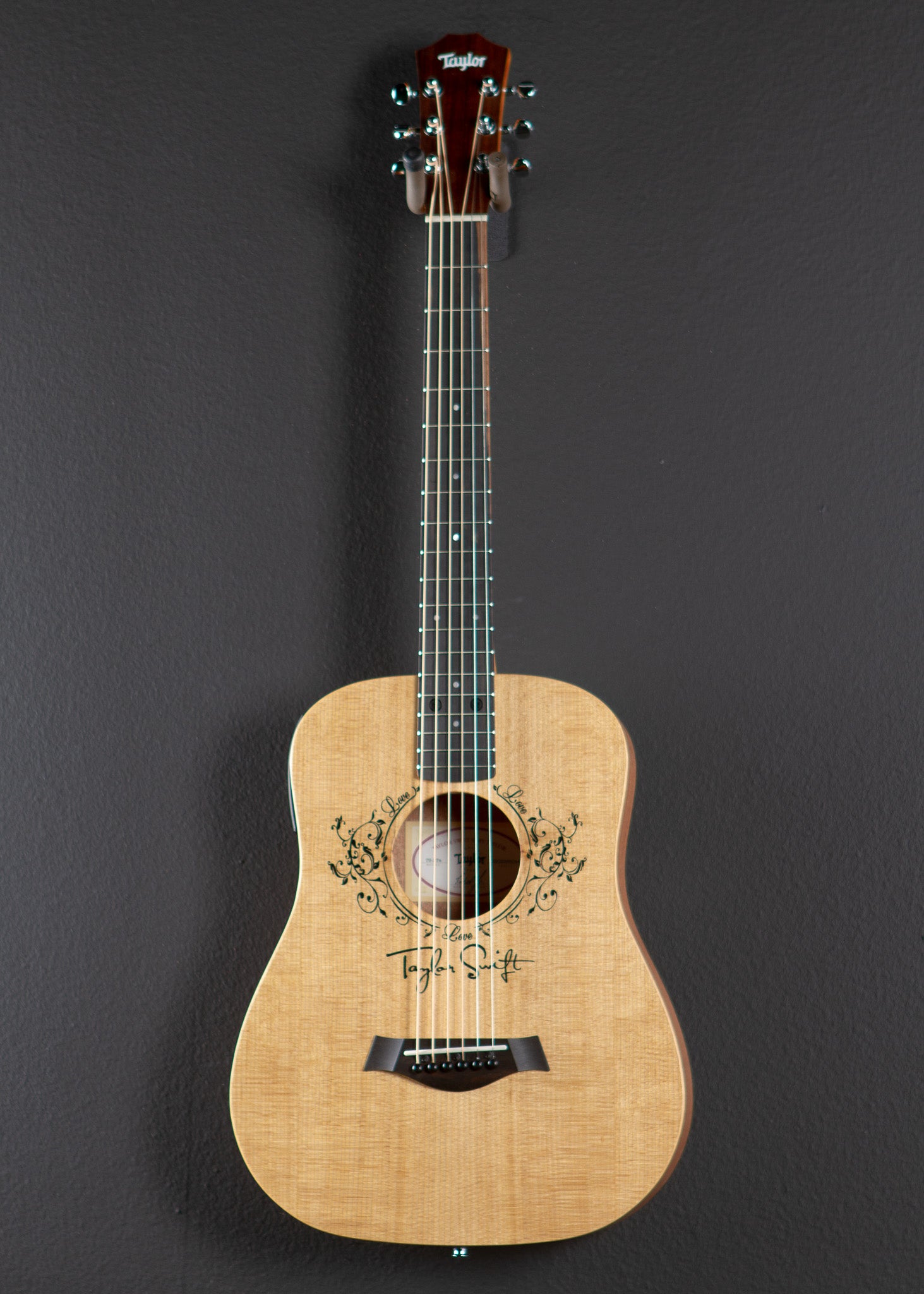 USED Taylor Swift TS-BTE Baby '26 – Dave's Guitar Shop