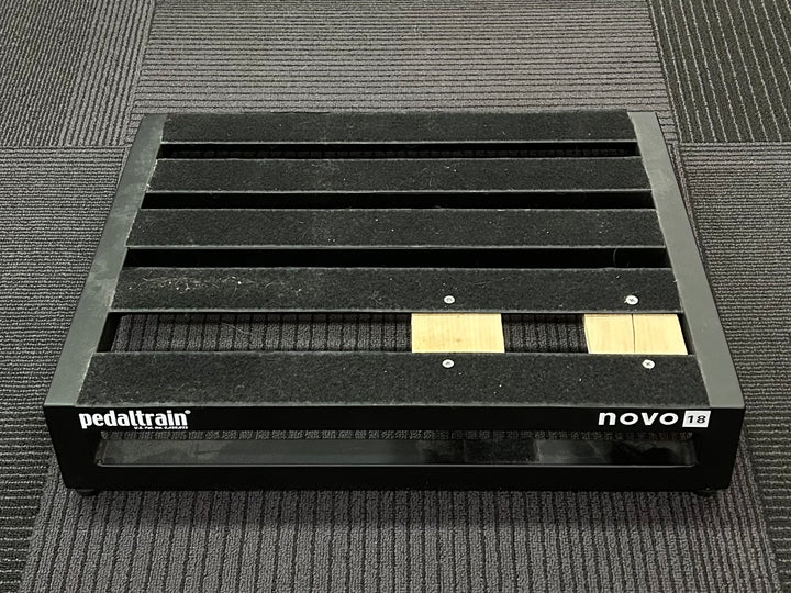 Novo 18 w/ Tour Case, Recent
