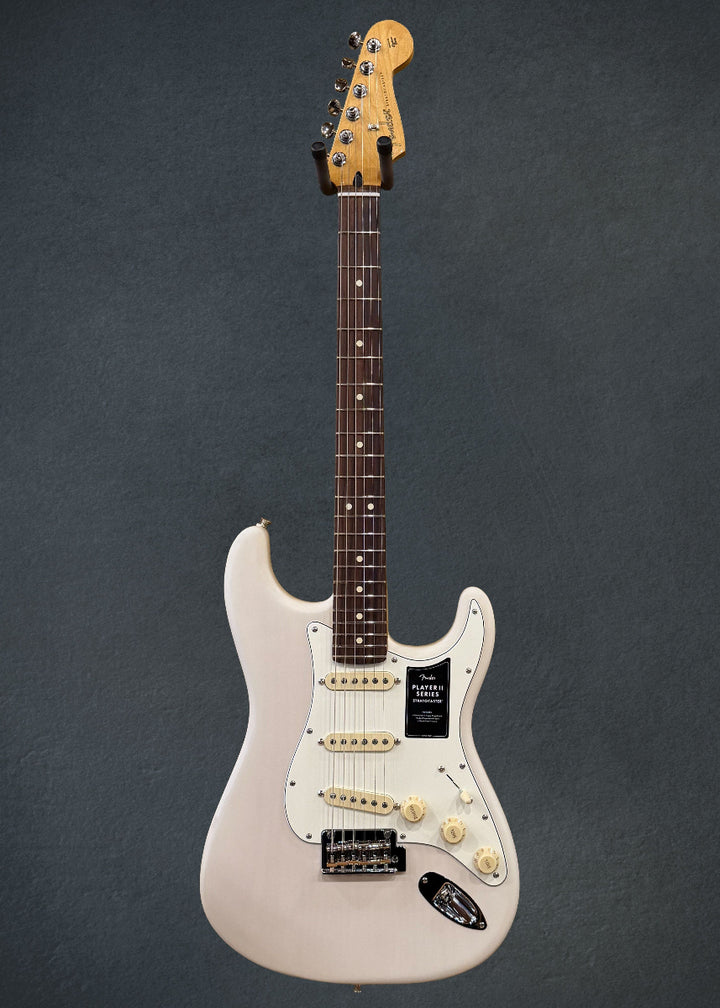 Player II Stratocaster - White Blonde