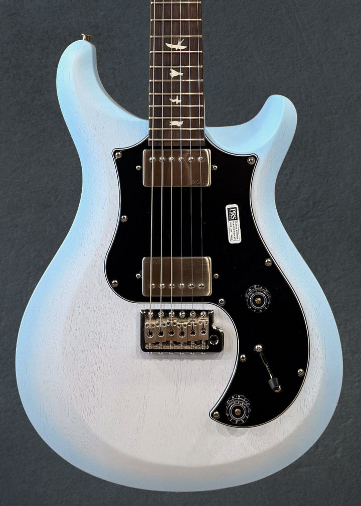 S2 Standard 22 Satin - Cloud Burst
