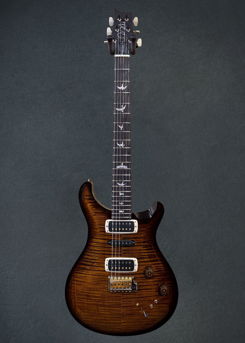 Modern Eagle V 10 Top - Black Gold Wraparound Burst