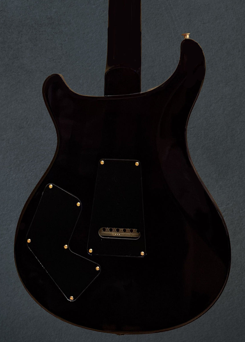 Modern Eagle V 10 Top - Black Gold Wraparound Burst