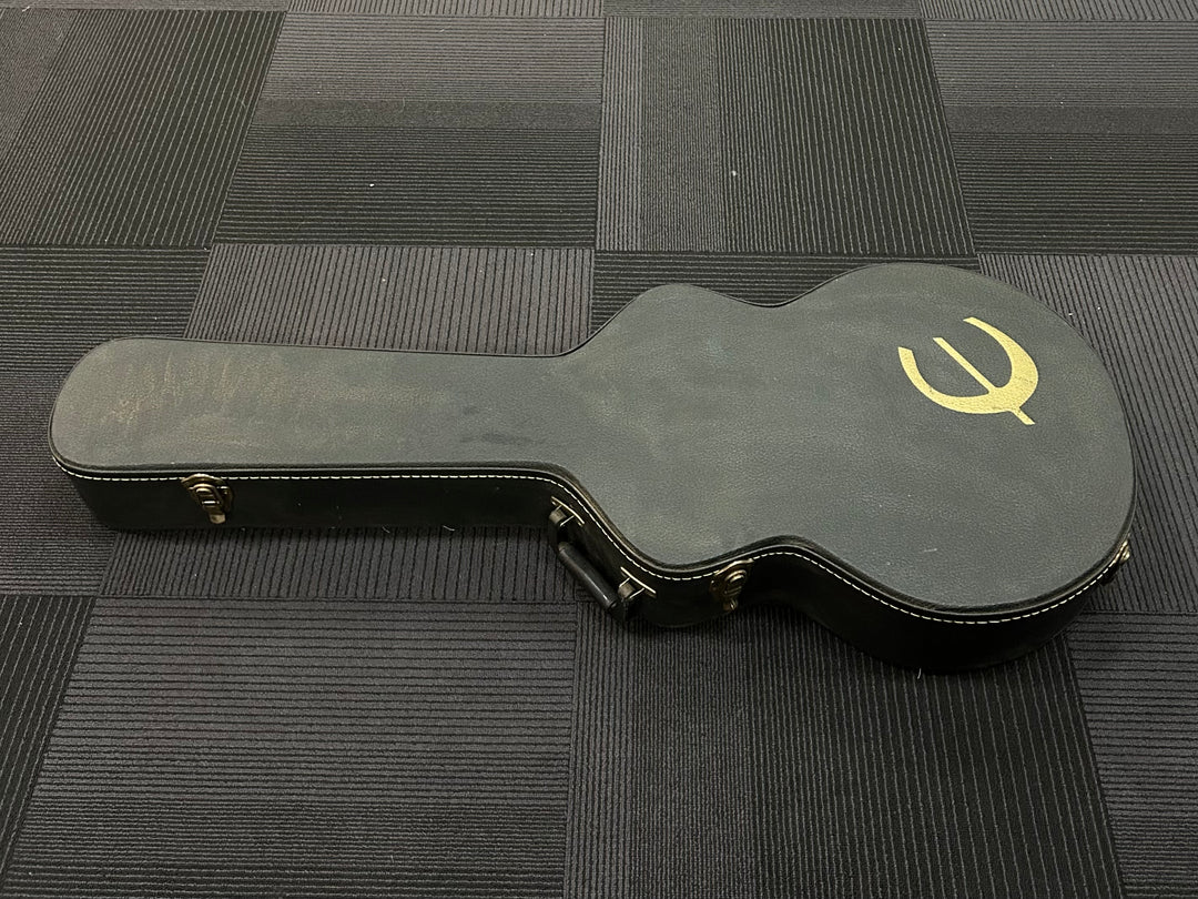 Semi-Hollowbody Case - Black, Recent