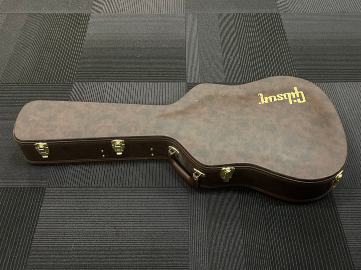 Dreadnought Case - Brown, Recent