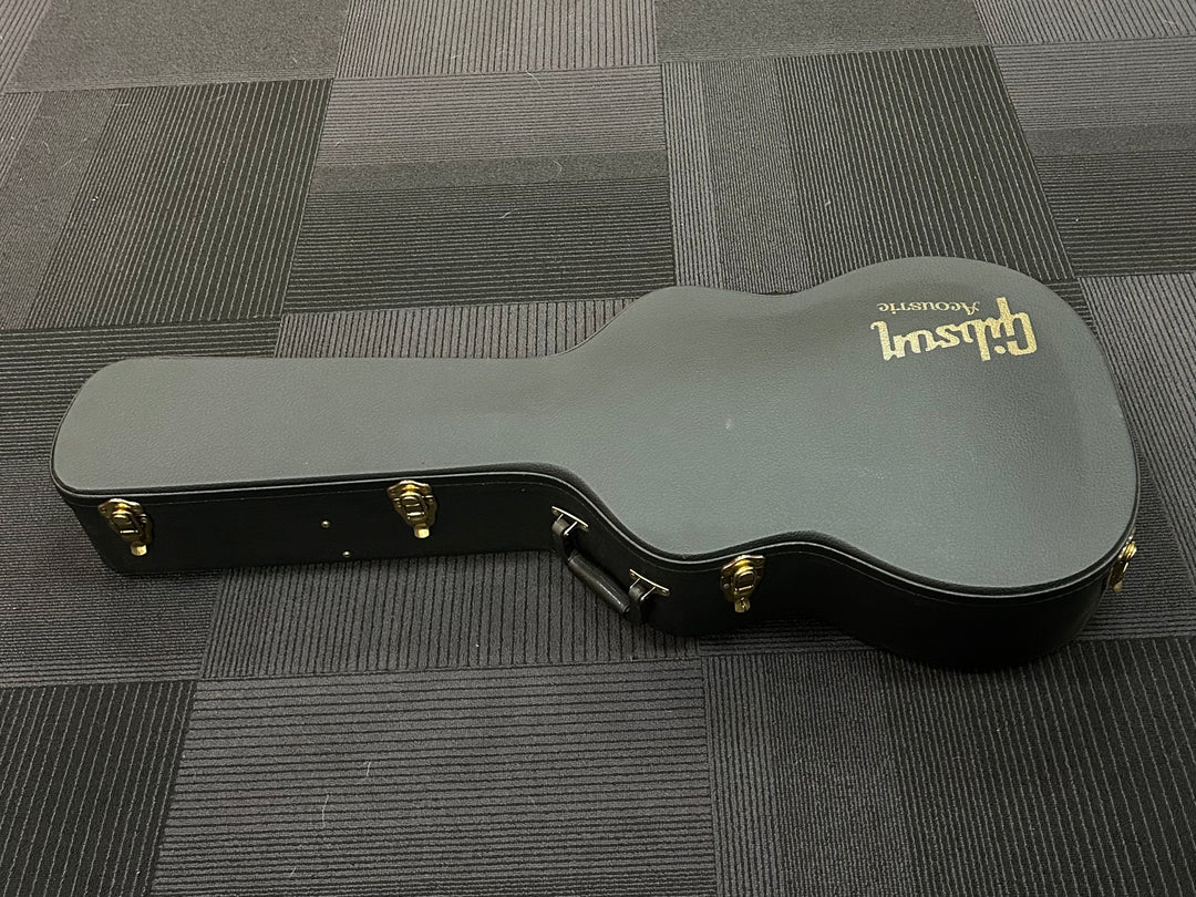 L-00/LG-2 Case - Black, Recent