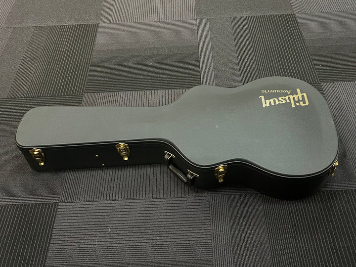 L-00/LG-2 Case - Black, Recent