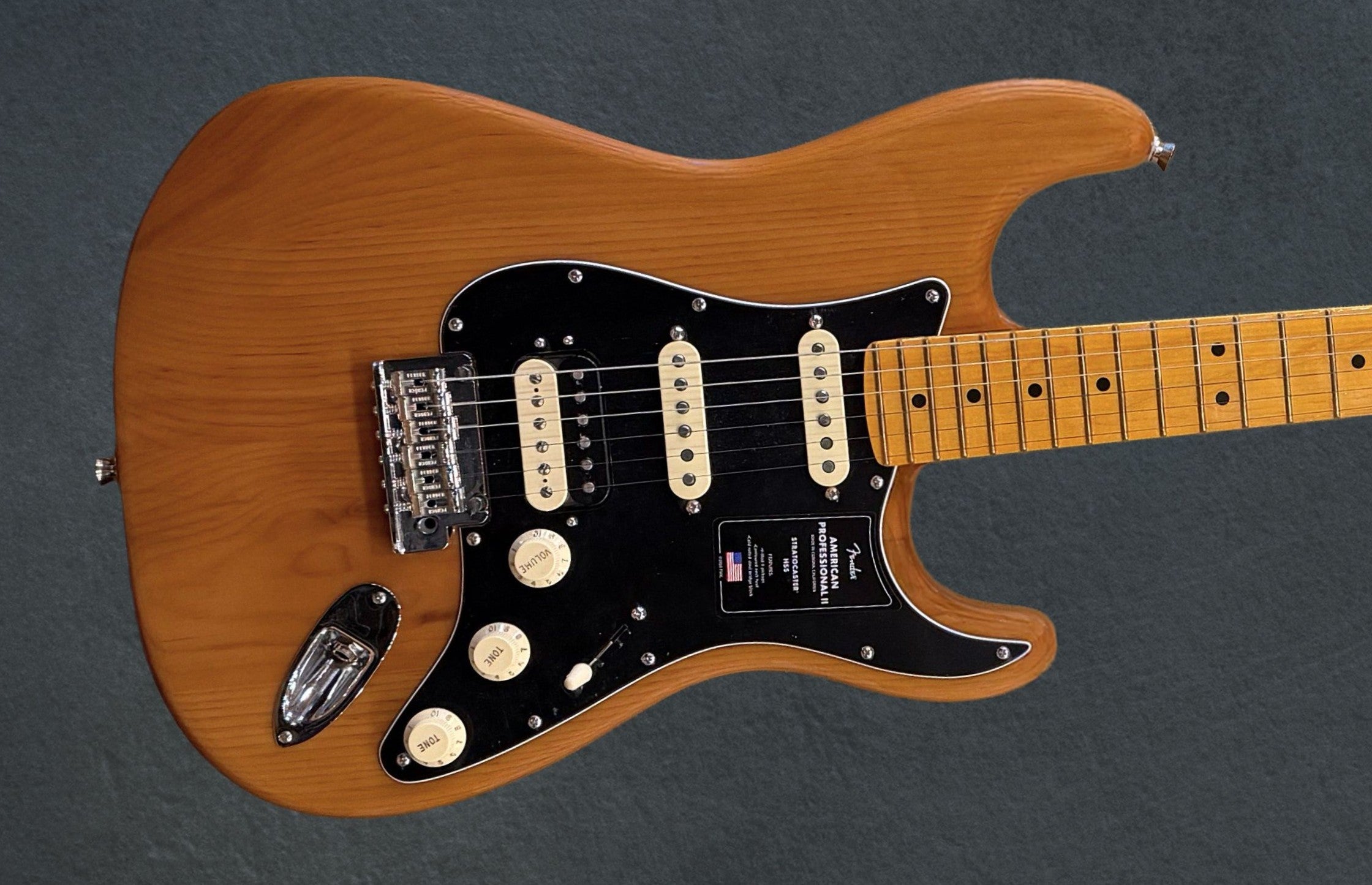 AMERICAN PROFESSIONAL II STRATOCASTER® HSS – Dave's Guitar Shop