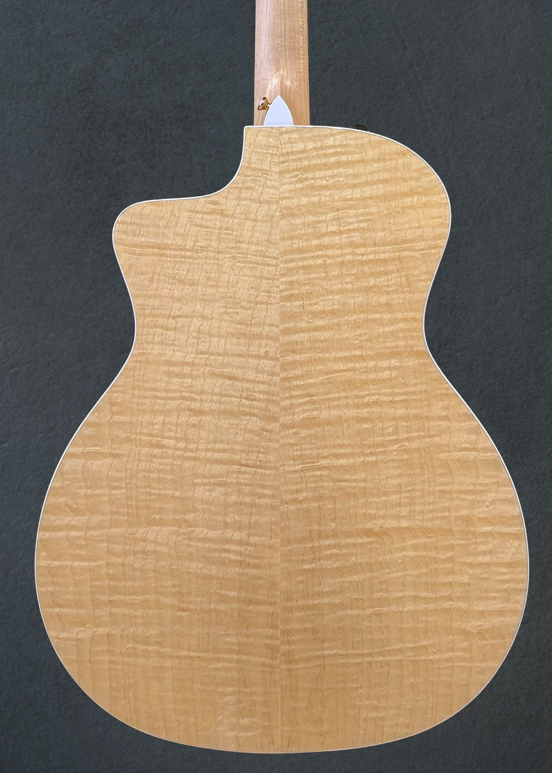 EG-224ce &