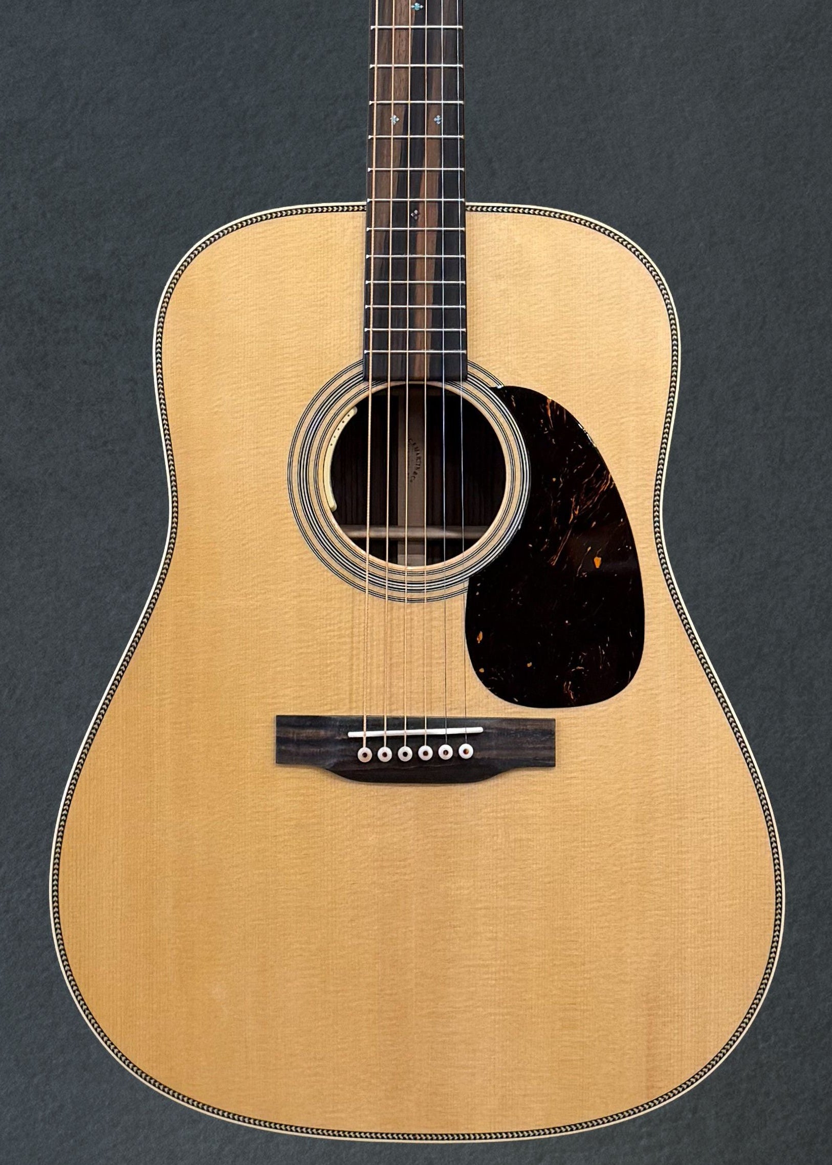 New for 2025 HD-28E w/LR Baggs Anthem - Gloss Natural – Dave's