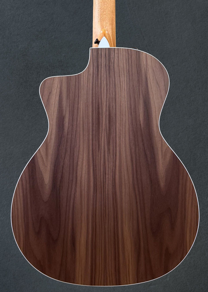 USED 214CE-N Walnut &