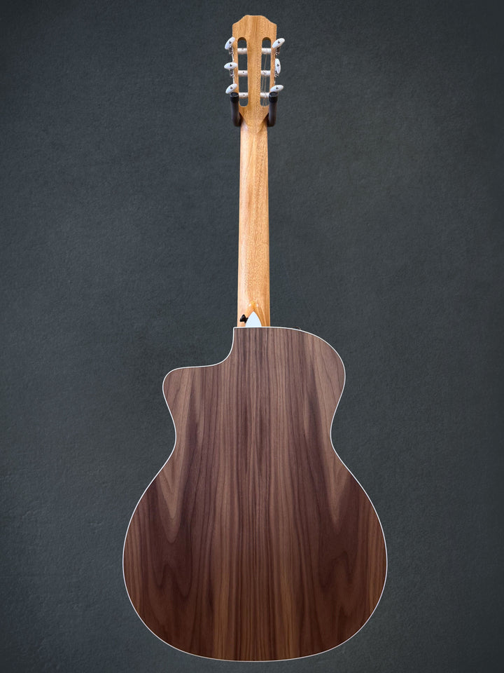 USED 214CE-N Walnut &