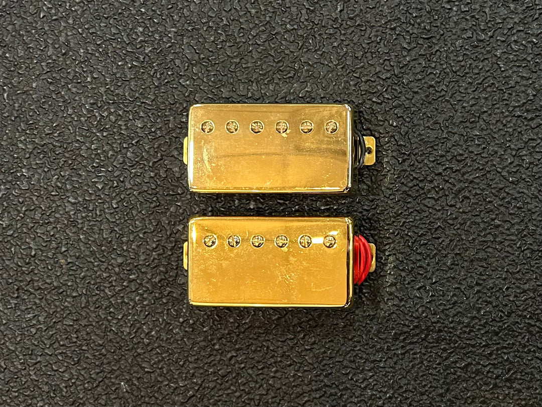 Humbucker Set - Gold Covers, Recent